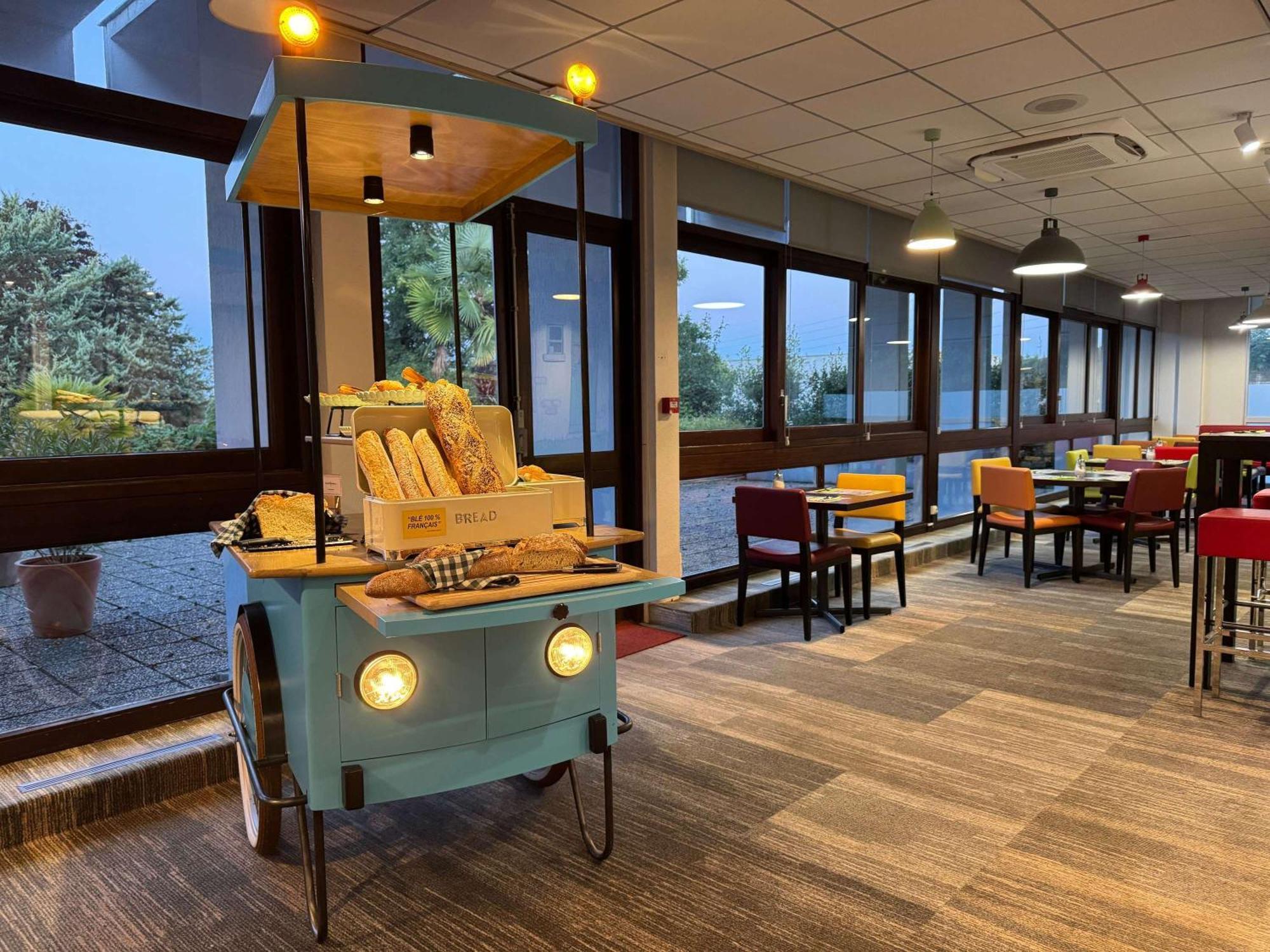 Champniers  Ibis Styles Angouleme Nord - Hotel Restaurant מראה חיצוני תמונה